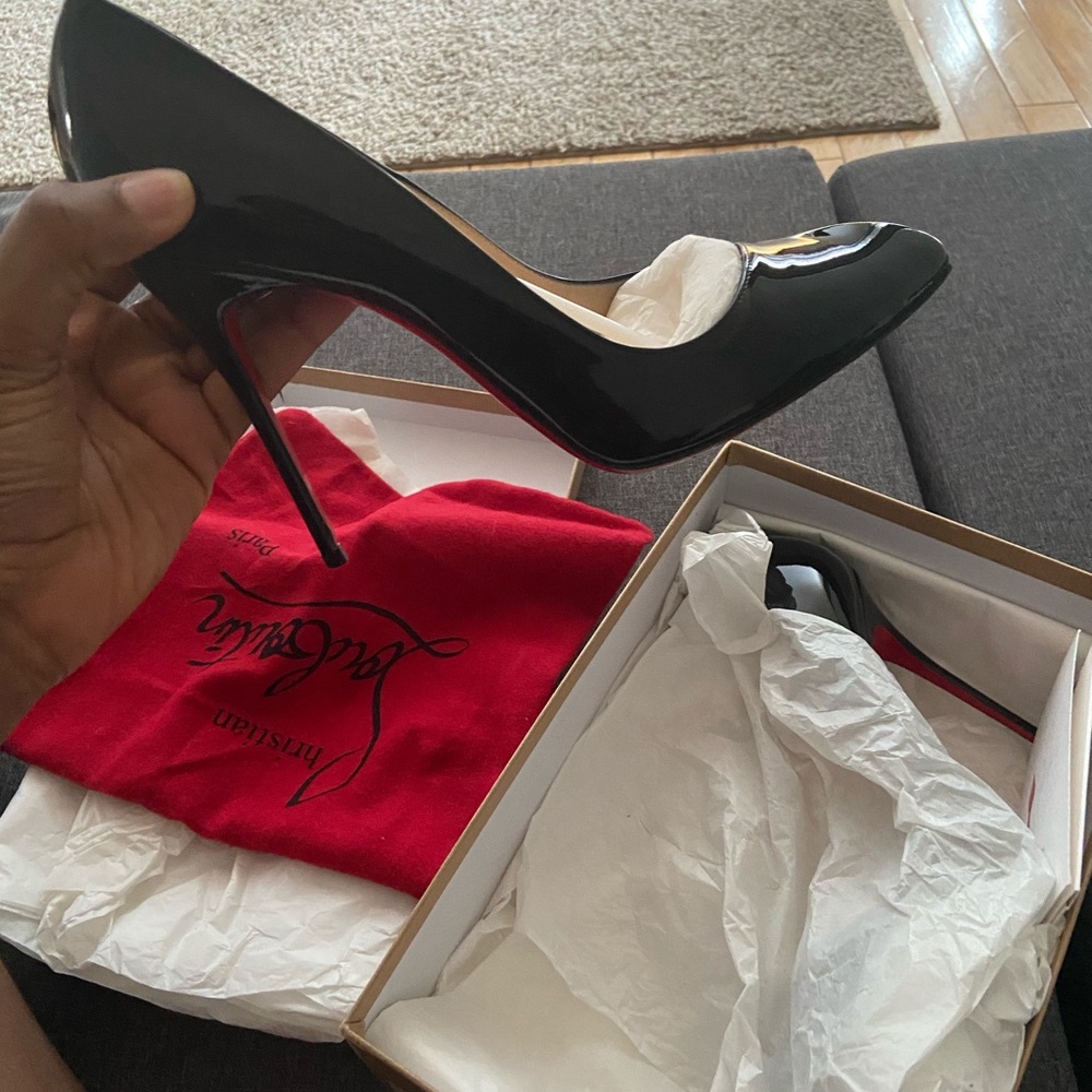 Corneille 100 Patent Christian Louboutin Pumps - Picture 4 of 7